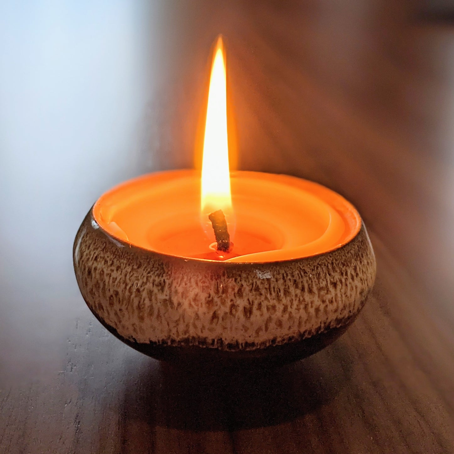 Beeswax Tealight Candles - Ceramic