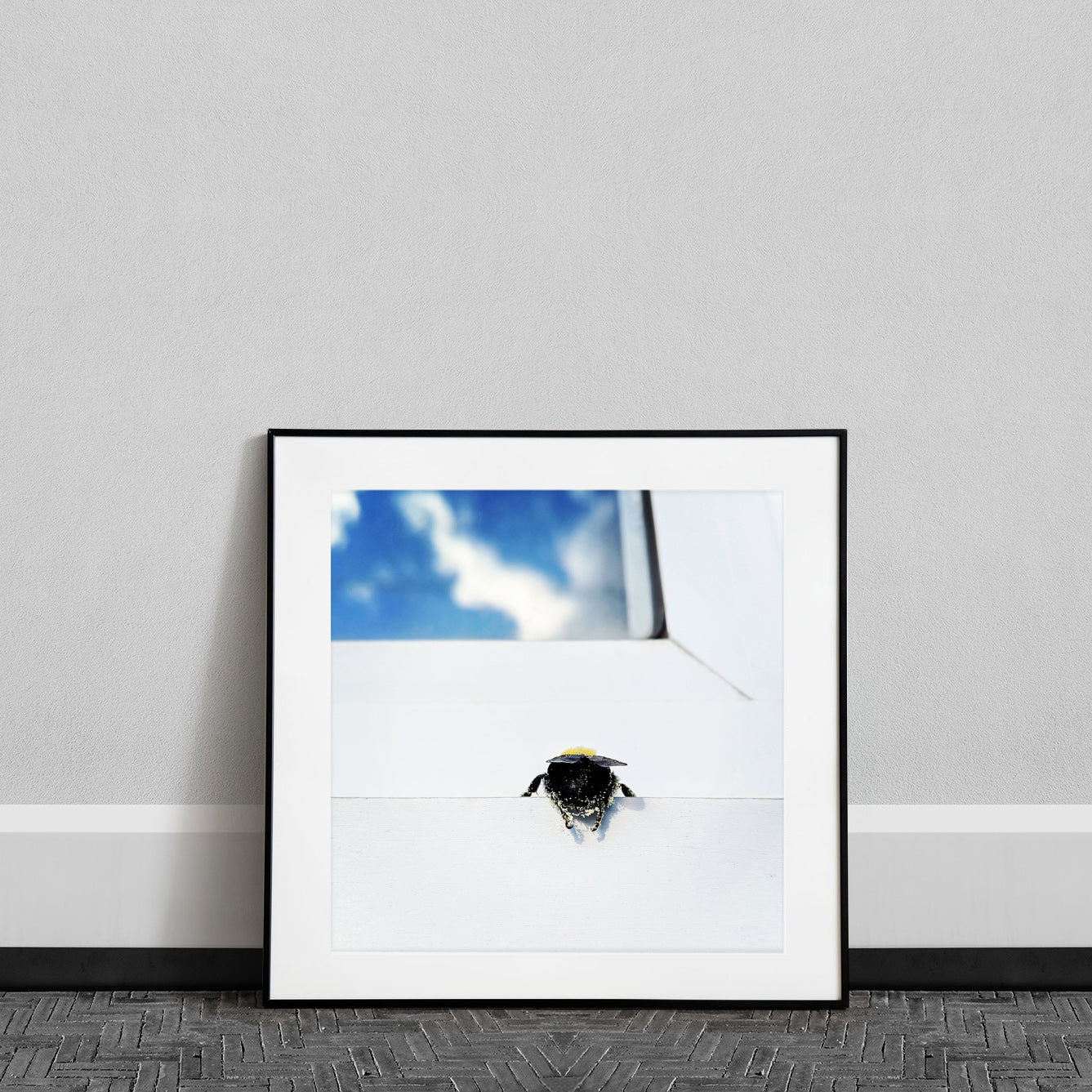 Bumble Bee Butt
